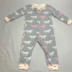 Hatley - long sleeve footless sleeper/romper. Size 3-6 months